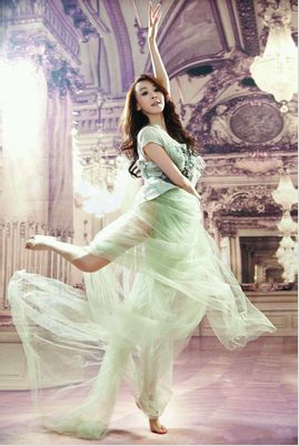 蕭薔出席上?；始疑罴瘓F新項目媒體發(fā)布會