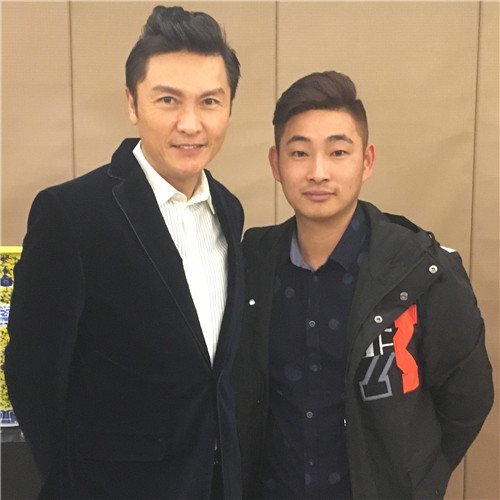 關(guān)禮杰與經(jīng)紀(jì)人李志