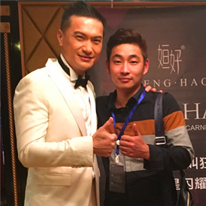 陳錦鴻與經(jīng)紀人李志